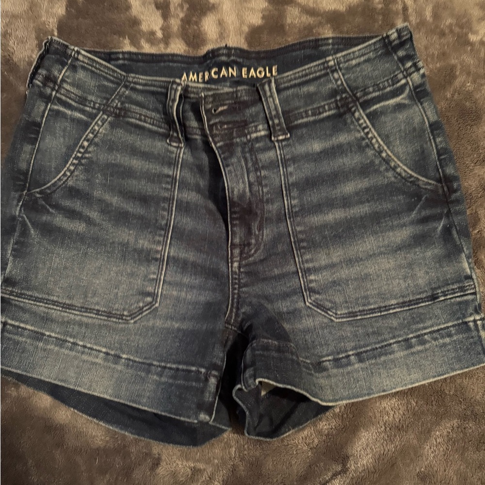 American Eagle Outfitters Women's Blue Denim Shorts